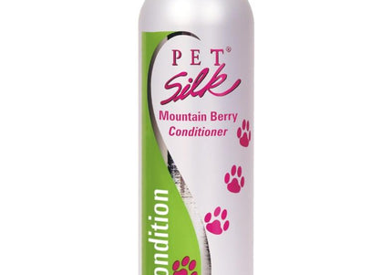 Pet Silk Mountain Berry Conditioner – Glossy Concentrate with Ripe Berry and Fresh Mountain Scent, 1:16
