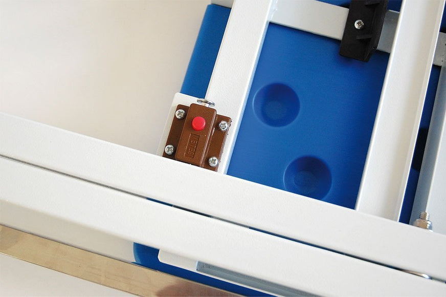 GroomStar Exhibition Grooming Table – Blue Plastic Top, 60cm x 45cm, Lightweight Design