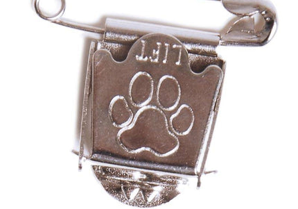 Show Tech Number Pendant Clip – Secure Lightweight Holder with Easy-Attach Design