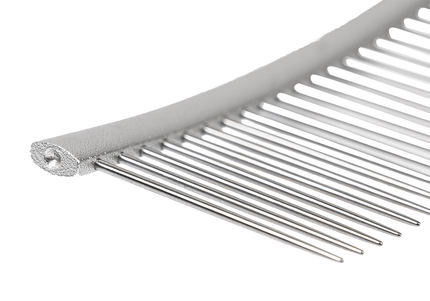 Show Tech Featherlight Curved Comb 25cm – Ultra-Lightweight, Ergonomic Design for Flawless Coat Finishing