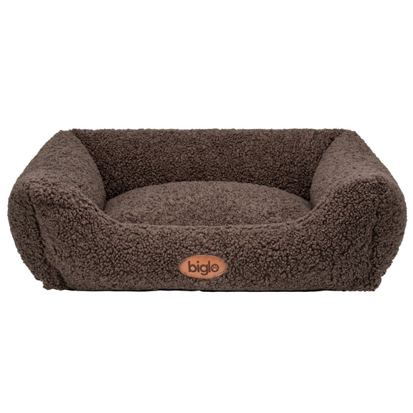 Biglo Fizzy Chocolate Lamb Bed – Plush Large Sofa-Style Pet Lounger, Soft Fleece Comfort