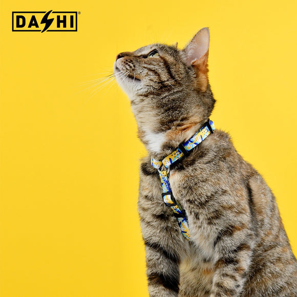 Dashi Nebula Cat Collar – Blue and Yellow Abstract Pattern, Adjustable and Lightweight