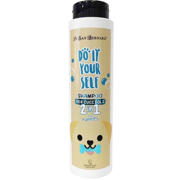 Iv San Bernard Do It Yourself 2in1 Puppy & Kitten Shampoo – Gentle Cleansing and Conditioning, 300ml