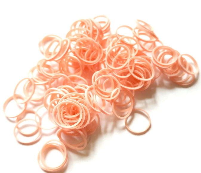 HPP Pink Latex Rubber Bands – 0.95cm Diameter, Durable Elastic Set, 100 Pieces