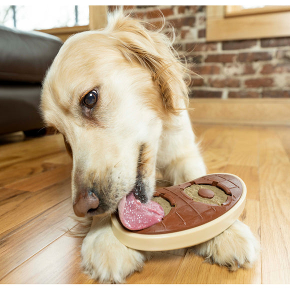PetSafe Busy Buddy Slab o' Sirloin Dog Chew Treat – Beef Steak Flavor, Medium/Large, Long-Lasting