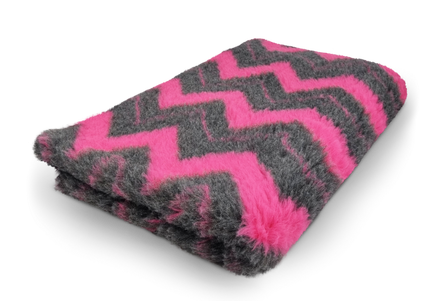 Dry Bed Type A+ Anthracite with Pink Zigzags – Soft Washable Mat, 100x75 cm, Durable Comfort
