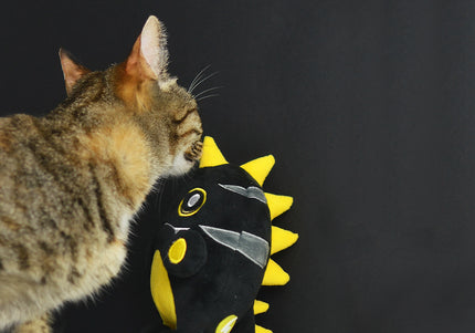 Dashi Nero Plush Toy 16cm – Soft Squeaky Black Creature, Durable and Engaging