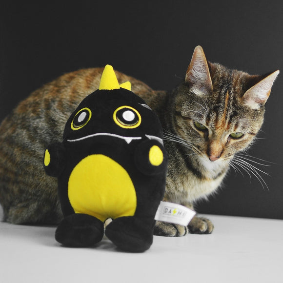 Dashi Nero Plush Toy 16cm – Soft Squeaky Black Creature, Durable and Engaging