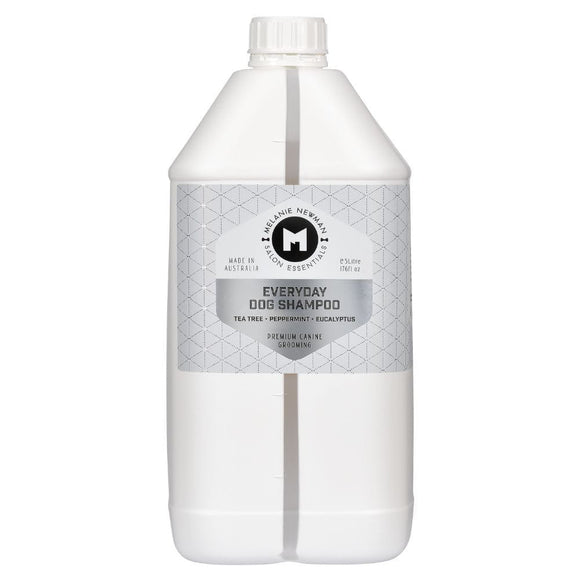 Melanie Newman Everyday Dog Shampoo – Moisturizing Formula with Pump, 5L Salon Size