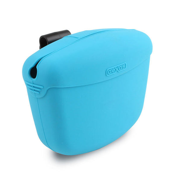 Dexas Pooch Pouch Silicone Treat Holder – Innovative Comfortable Design, Blue