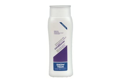 Show Tech Sensational Salon Conditioner – Universal Moisturizing Formula, 300ml, Softens and Detangles Coats