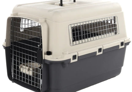 Flamingo Nomad IATA Transport Box M – Secure Plastic Carrier, Ventilated, Up to 18kg