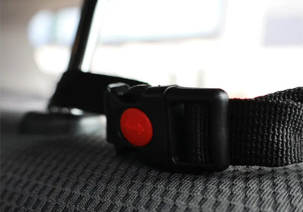 Flamingo Aiko Black Trunk Cover 163x125cm – Protective Car Mat with Bumper Guard