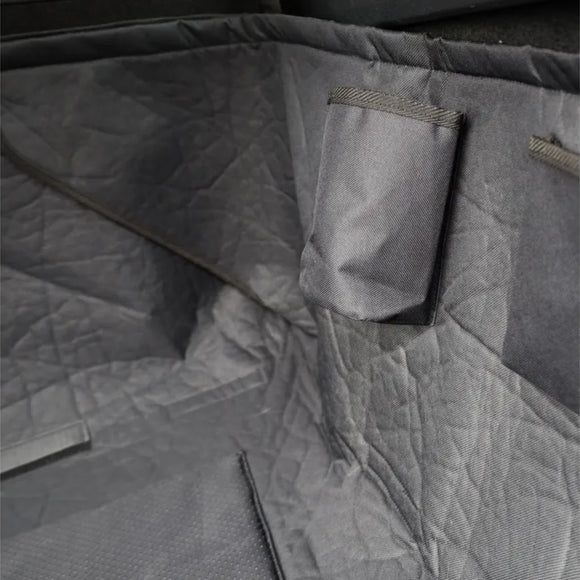 Flamingo Aiko Black Trunk Cover 163x125cm – Protective Car Mat with Bumper Guard