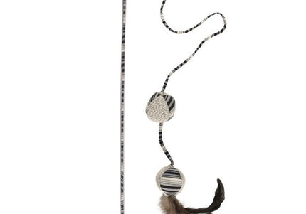 Flamingo Cat Pirin Dangler – Stylish Cat Fishing Rod with 2 Balls, Feathers, Pom Poms, Catnip