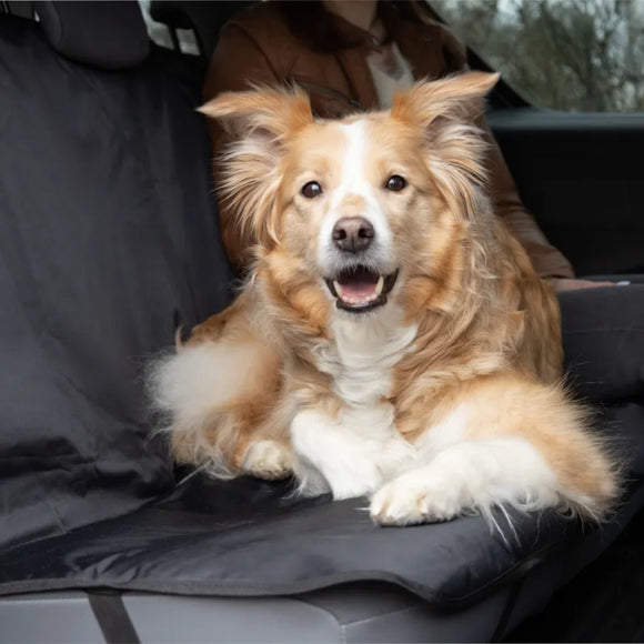 Flamingo MacBlack Waterproof Car Mat 130x109cm – Durable Protective Vehicle Cover