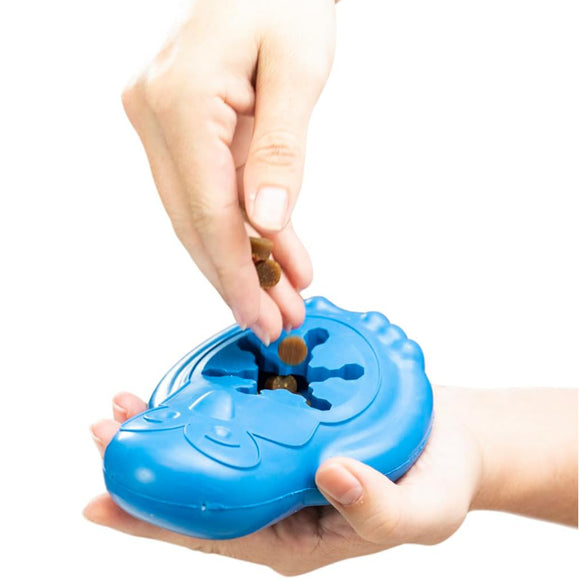 PetSafe Busy Buddy Chilly Penguin Frozen Treat Chew Toy – Durable Penguin Design, Medium/Large