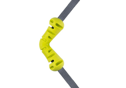 Nuzzle Puzzle Fling N Forage Dart 30cm Rubber Toy – Handles, Treat Dispensing, Interactive Play