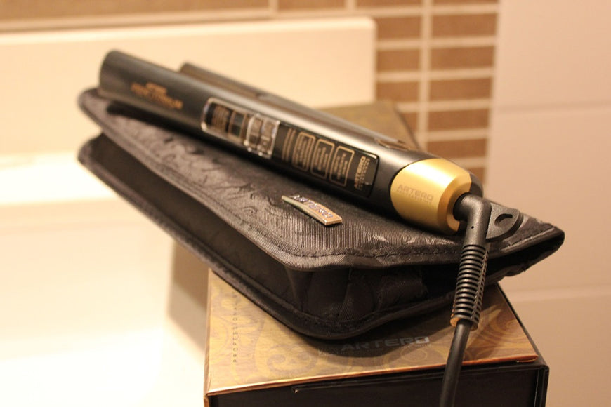 Artero Zenit Titanium Professional Hair Straightener – Titanium Plates and LCD Display, Salon Quality