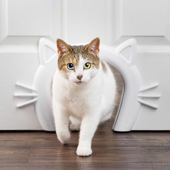 PetSafe Cat Corridor – Interior Door Passageway with Smooth Edges and Easy Installation