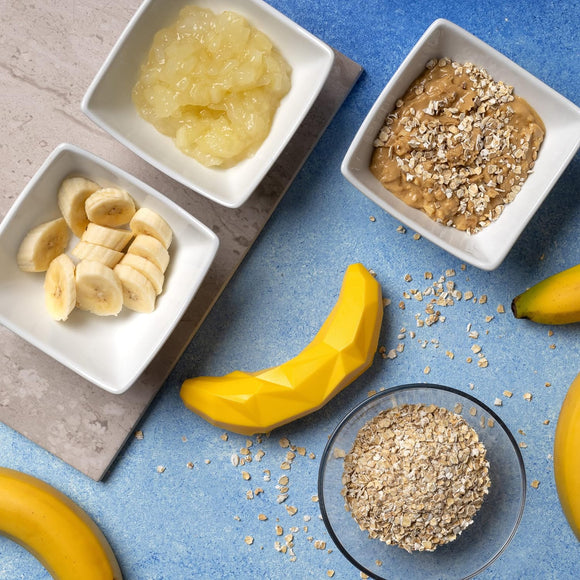 Nuzzle Puzzle Puppy Banana Treat Toy – Bouncing Floating Chew, 14cm, Banana Shape