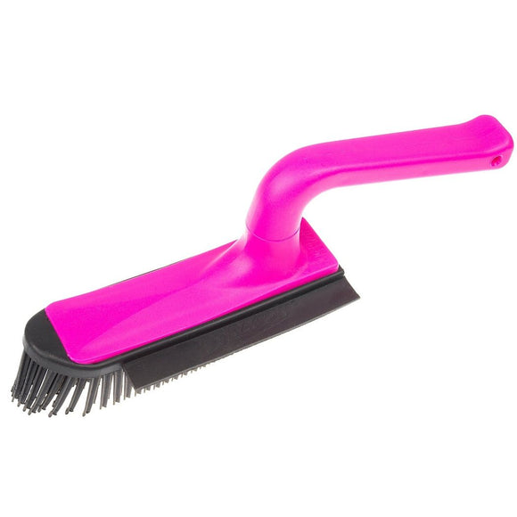V7 Hand-Held Rubber Brush and Dustpan – Innovative Red Cleaning Duo, Ergonomic Design