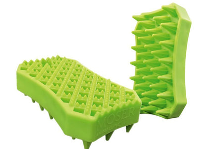 Moser Sheddy Rubber Grooming Brush – Gentle Detangling Tool for Short-Haired Coats