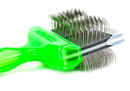 ActiVet Pro Brush Soft Green – Flexible Double-Sided Brush, Large 9cm, Gentle on Long Silky Coats