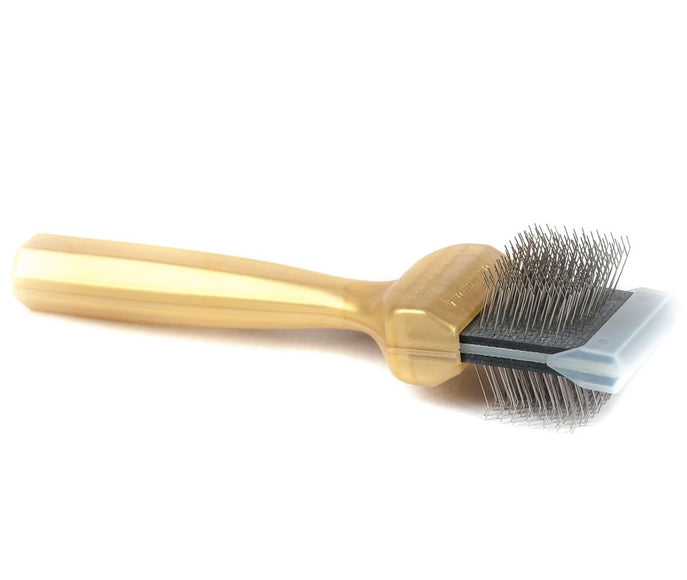 ActiVet Pro Brush Super Soft Gold – Flexible Double-Sided Grooming Brush for Long Silky Coats, Small 4.5cm