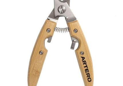 Artero Nature Collection Nail Clipper M – Stainless Steel Medium Size, Ergonomic Grip, Precise Trimming