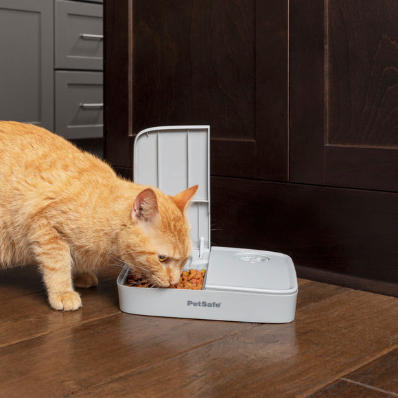PetSafe Automatic 2 Meal Feeder – Dual-Chamber Timed Food Dispenser, Reliable Portion Control