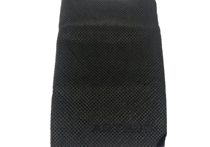 Artero Carbon Towel 85x33cm – Super Absorbent Antibacterial Grooming Towel with Carbon Fibers