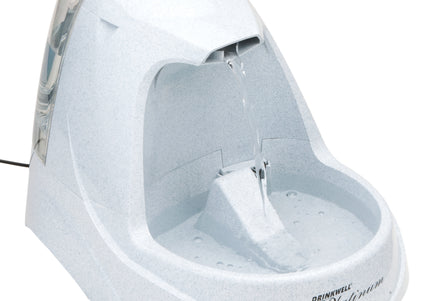 PetSafe Drinkwell Platinum Water Fountain – Large 4.97L Capacity with Extra Tank, Continuous Fresh Flow