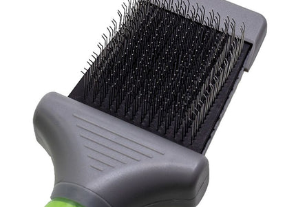 Moser Premium Slicker Brush – Double-Sided Flexible Grooming Tool with Soft Bristles
