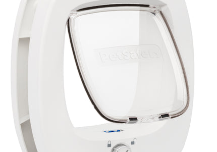 PetSafe Big Cat Flap – Large Pet Door with Secure Lock, Supports Up to 11kg