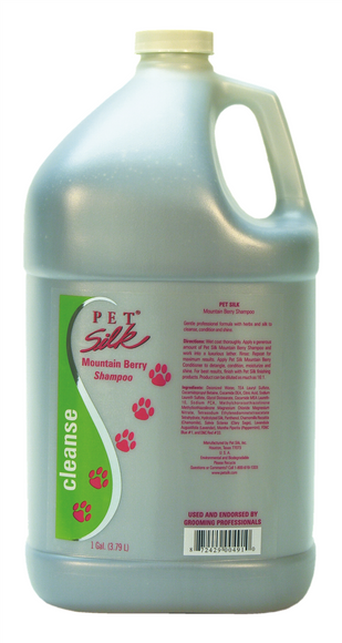 Pet Silk Mountain Berry Shampoo – Concentrated 1:16 Formula, Ripe Berry Scent, 3.8L