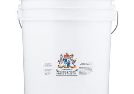 Crown Royale Grooming Powder – Medium and Fine Coat Formula, 453g, Residue-Free Finish