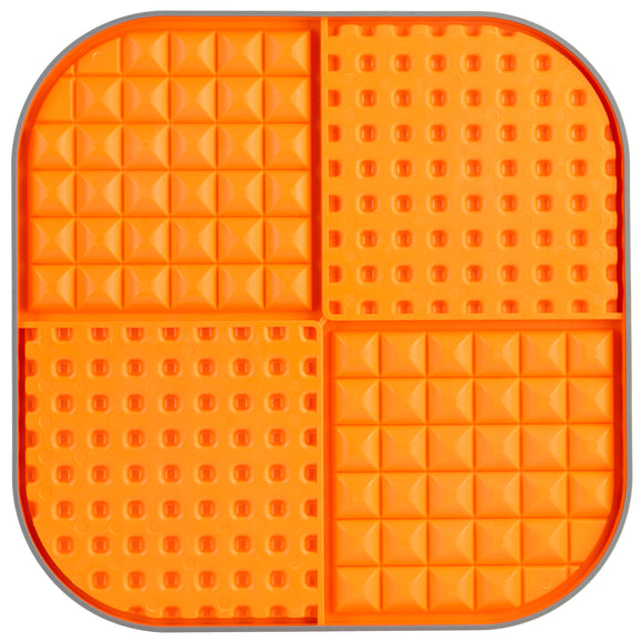 LickiMat Slomo XL Black Licking Mat – Hard Textured Design, Engaging Slow Feeder for Medium and Large Breeds