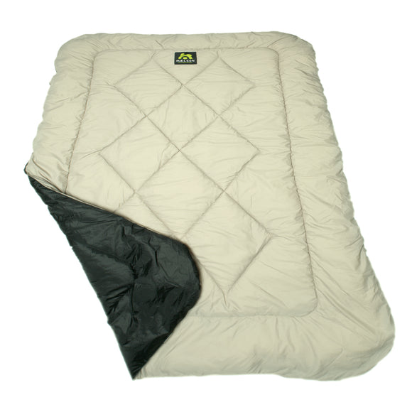 Maelson Cozy Roll Travel Dog Bed XL – Soft Foldable Mat with Protective Cover