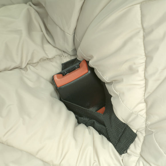 Maelson Cozy Roll Travel Dog Bed XL – Soft Foldable Mat with Protective Cover