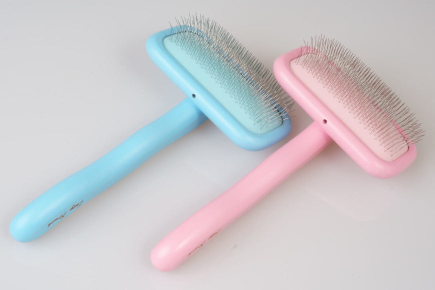 Easy Brush Medium Slicker Brush – Dual Color Options, Gentle Detangling and Coat Care