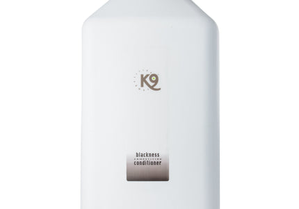 K9 Blackness Conditioner – Aloe-Enriched Concentrate for Dark Coats, 1:40 Dilution, 5.7L