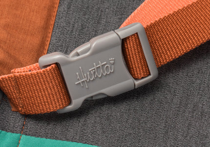 Hurtta Treat Pocket Eco Peacock Mix – Durable Training Treat Pouch with Secure Closure