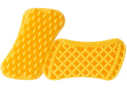 Pet+Me Medium Silicone Brush Yellow – Versatile Gentle Grooming Tool for All Fur Types