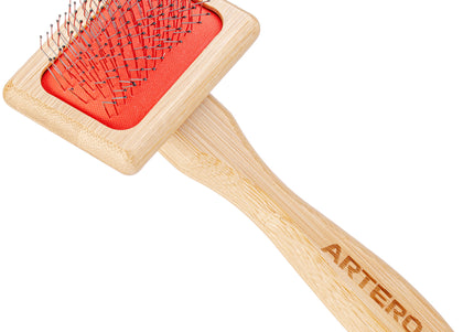 Artero Nature Collection Large Slicker Brush – Long Protected Pins, Gentle on Sensitive Skin