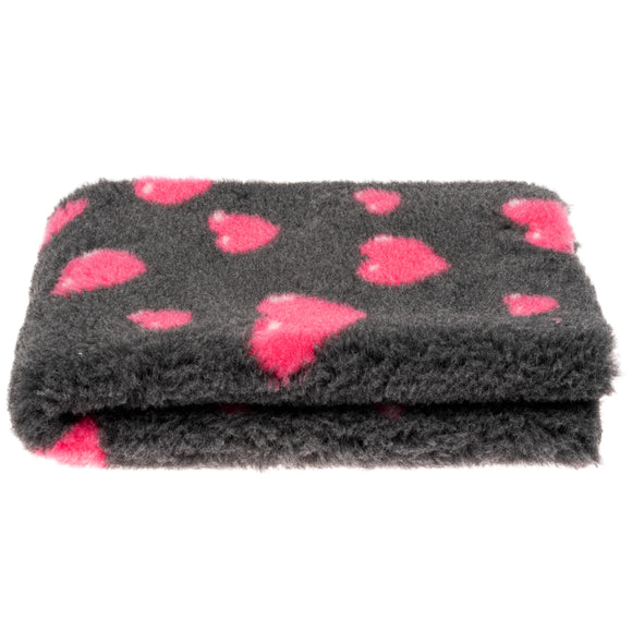 Blovi DryBed A+ Non-Slip Graphite Pet Bed with Pink Hearts, 100x75cm – Soft and Durable