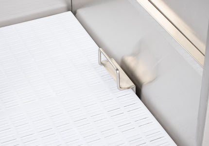 Blovi Steel Electric Lift Bathtub – Right-Side Entry, Durable Grooming Solution