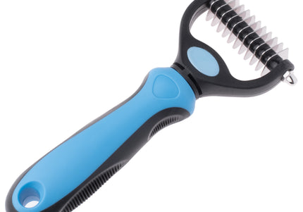 Blovi Small Undercoat Rake Blue – Ergonomic Hook Trimmer with Fine Teeth, Lightweight Design