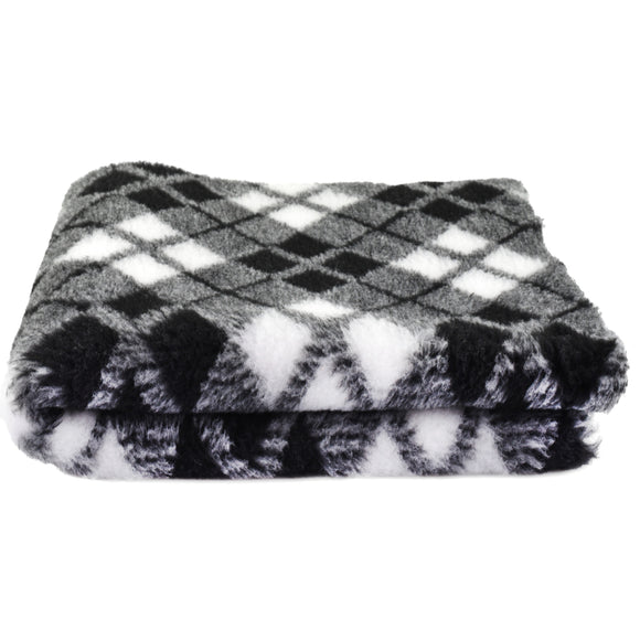 Blovi DryBed A+ Anti-Slip Grooming Bed – Gray Checkered, 150x100cm, Durable Comfort