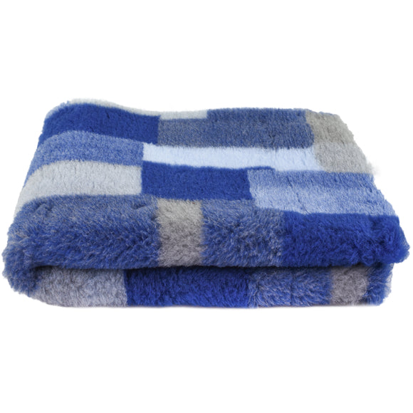 Blovi DryBed A+ Anti-Slip Blue Checkered Bed – Large Patchwork, 200x150cm, Durable Comfort